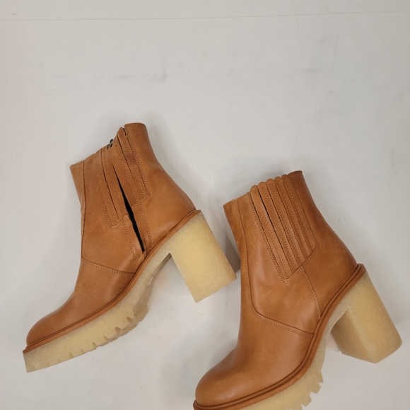 Free People Booties James Chelsea Boot 36.5 Tan Chunky Lug Sole Y2K 90s NIB - Picture 4 of 10